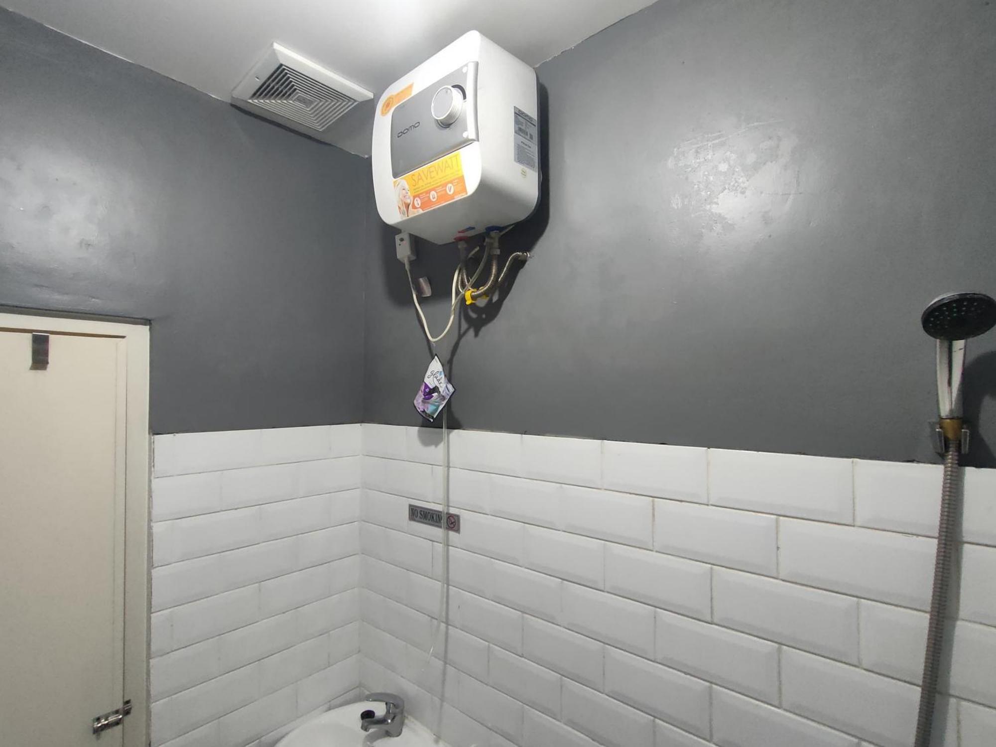 Puspiptek Residence Syariah Mitra Reddoorz Serpong Εξωτερικό φωτογραφία